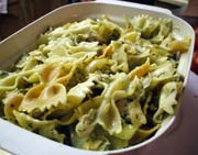 Farfalle with Spinach and Pesto